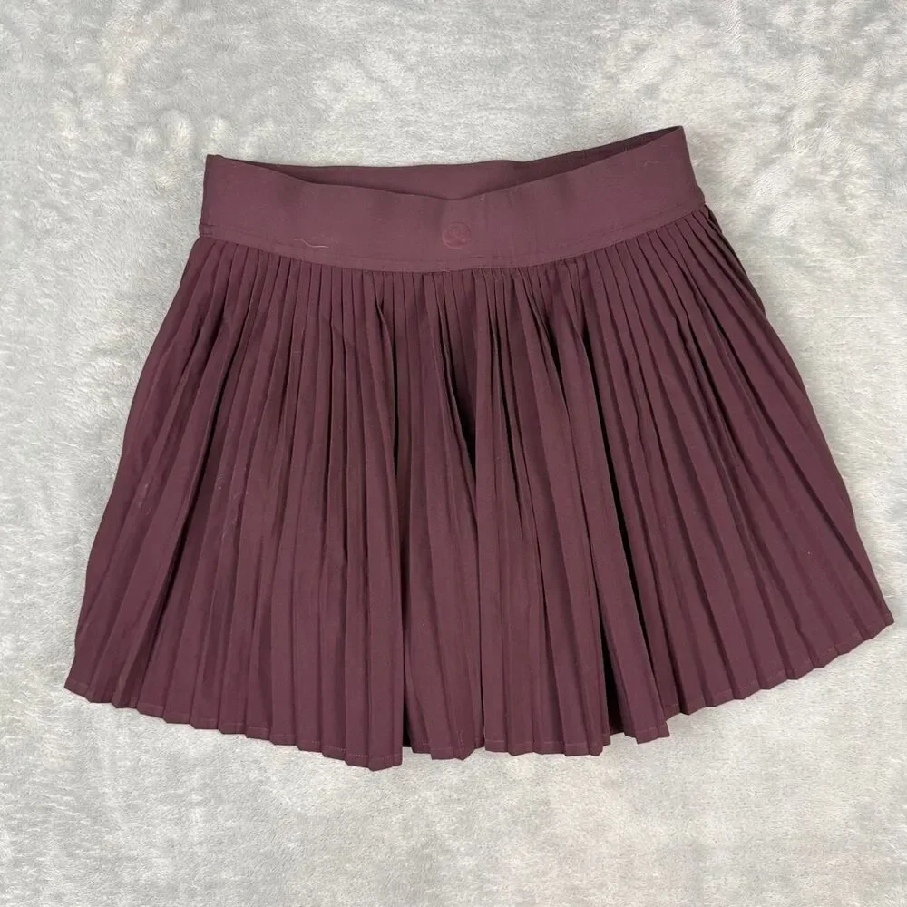 Lululemon Women's Burgundy and Purple Skirt